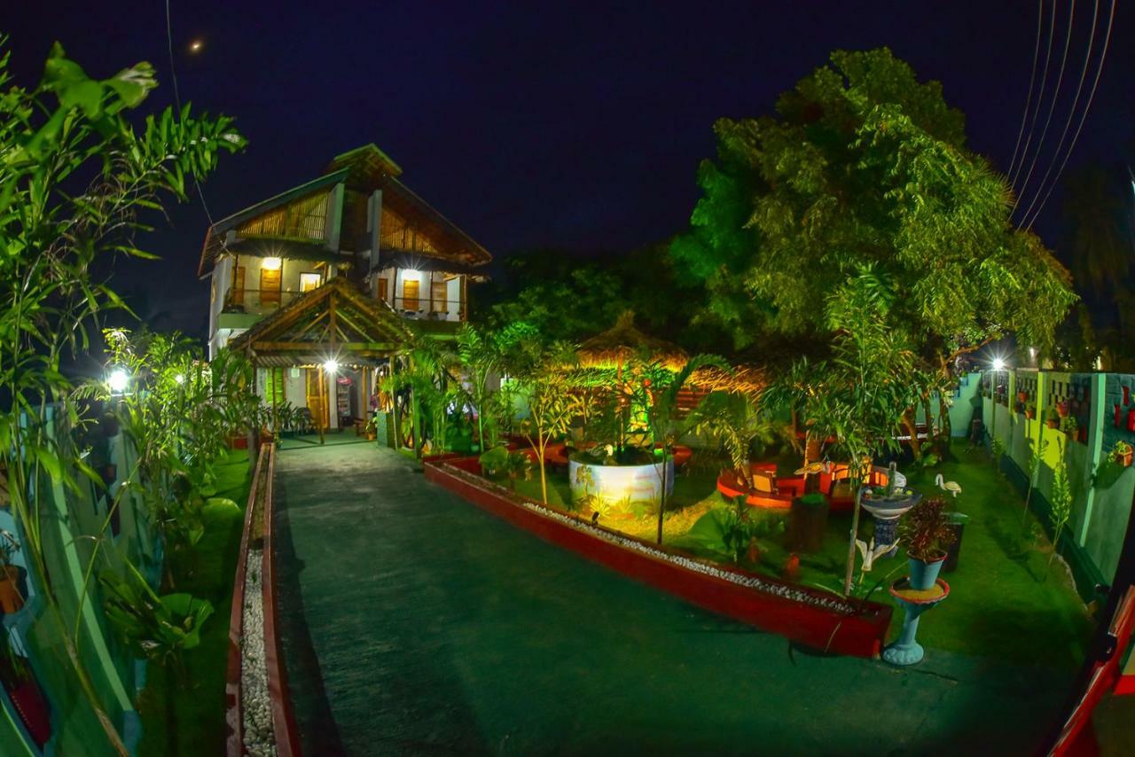 Neem Garden Guest House Batticaloa Eksteriør bilde