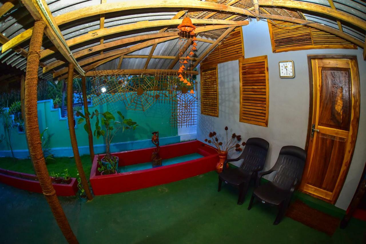 Neem Garden Guest House Batticaloa Eksteriør bilde